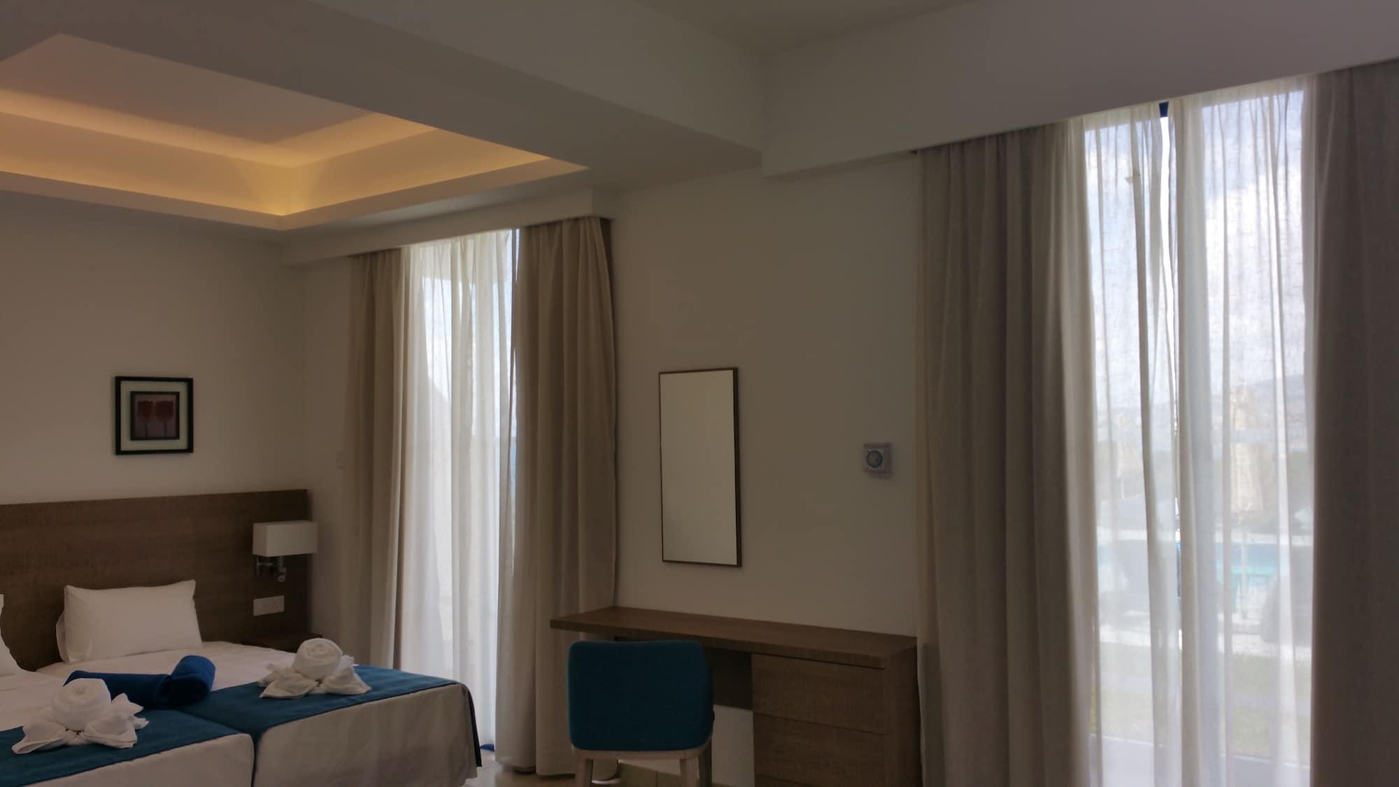 มาริกาส์ บูติก โฮเทล Aparthotel คีสซอนเนกา ภายนอก รูปภาพ
