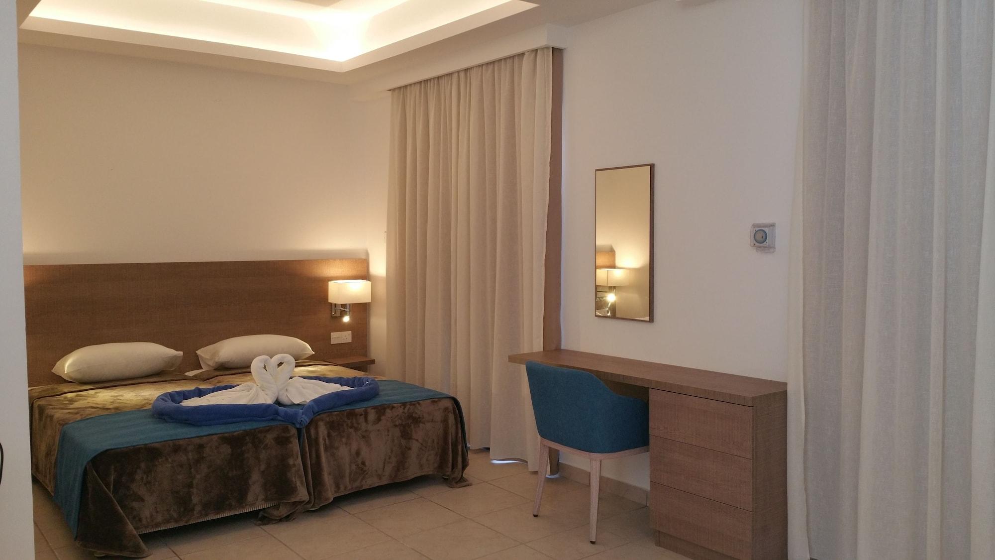 มาริกาส์ บูติก โฮเทล Aparthotel คีสซอนเนกา ภายนอก รูปภาพ